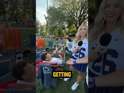 The dedication for GameDay ⚪ (via katiefeeneyy/TT)