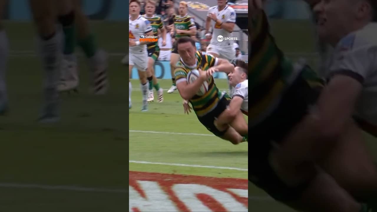 This try-saving tackle! 🤯