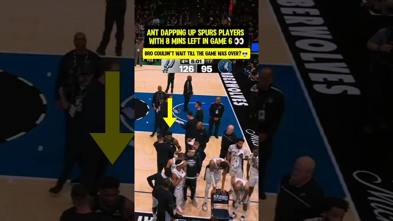 Ant dapped up spurs BEFORE game over?๐