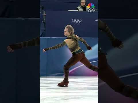 Ilia Malinin sets the standard in the men’s short program. ❄️⛸️