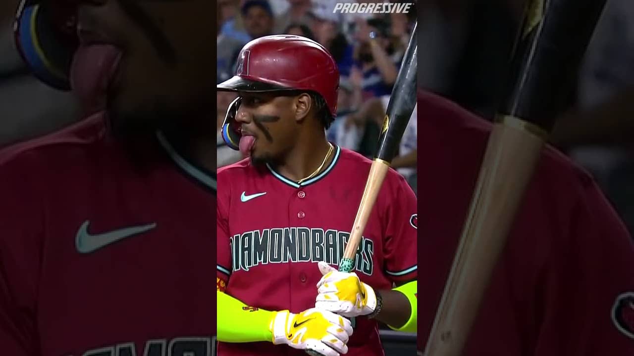 Geraldo Perdomo stuck his tongue out at Shohei Ohtani before his at-bat #baseball