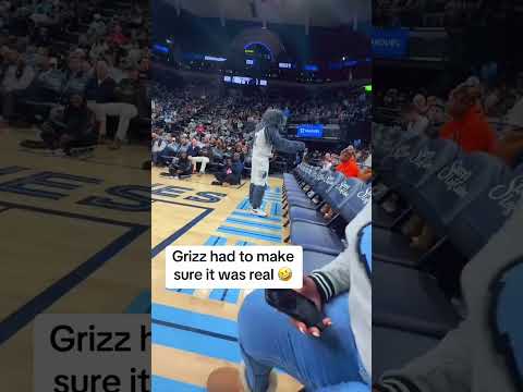 Grizz pulled out the diamond tester (via @courtsideunk/TT)
