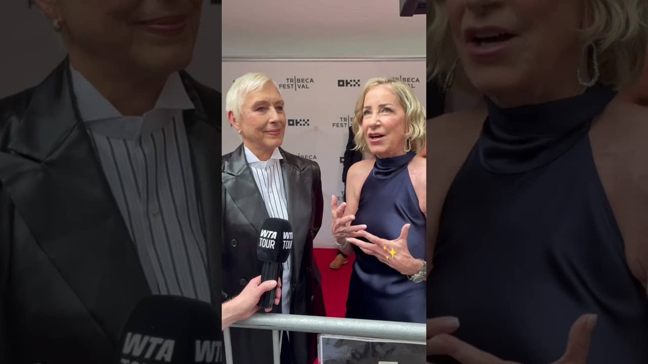 Tennis royalty on the red carpet 🔥 #WTA #Tennis #ChrisEvert #MartinaNavratilova #Netflix #RedCarpet