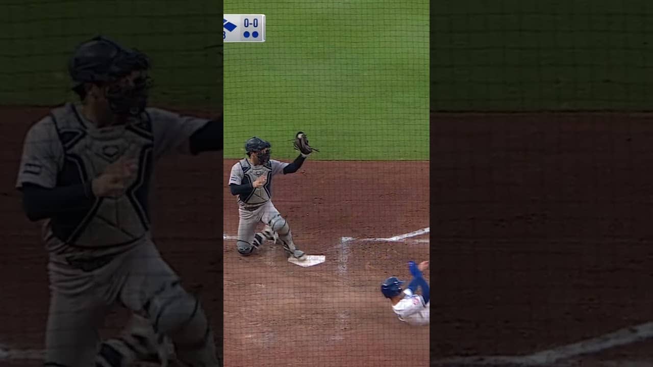 Aaron Judge with the PERFECT throw! 💪