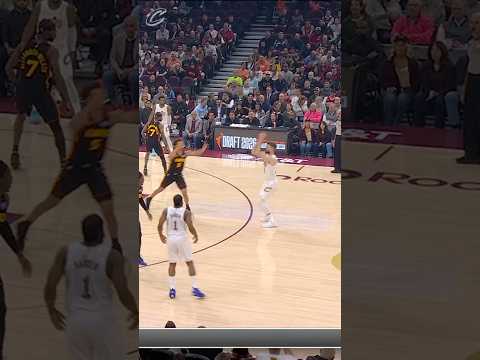 🐺 Dean’s back! #LetEmKnow #Cavs #DeanWade #NBA #Shorts