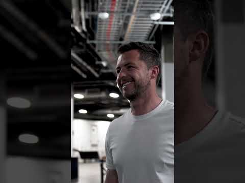 📍ALMOST SHOWTIME AT A MILE HIGH