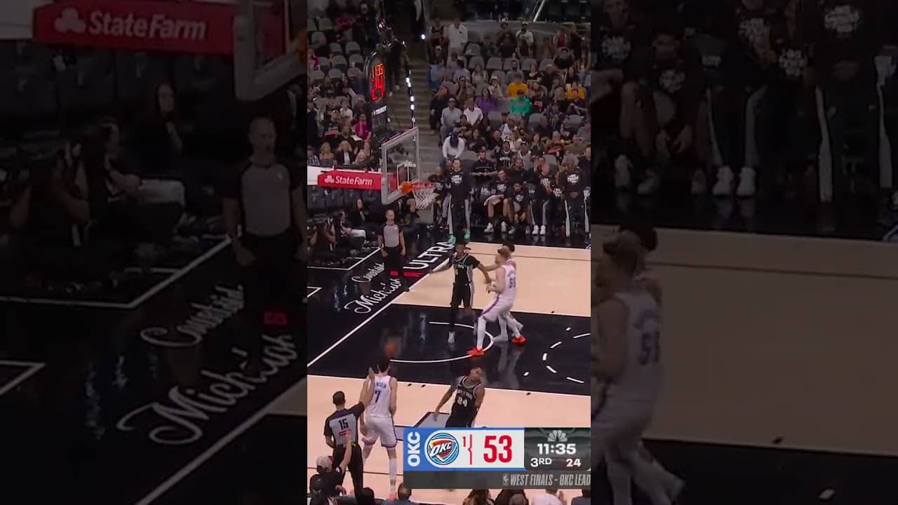 Devin's fourth triple of the night 💪 #nba #devinvassell #threepointer #nba
