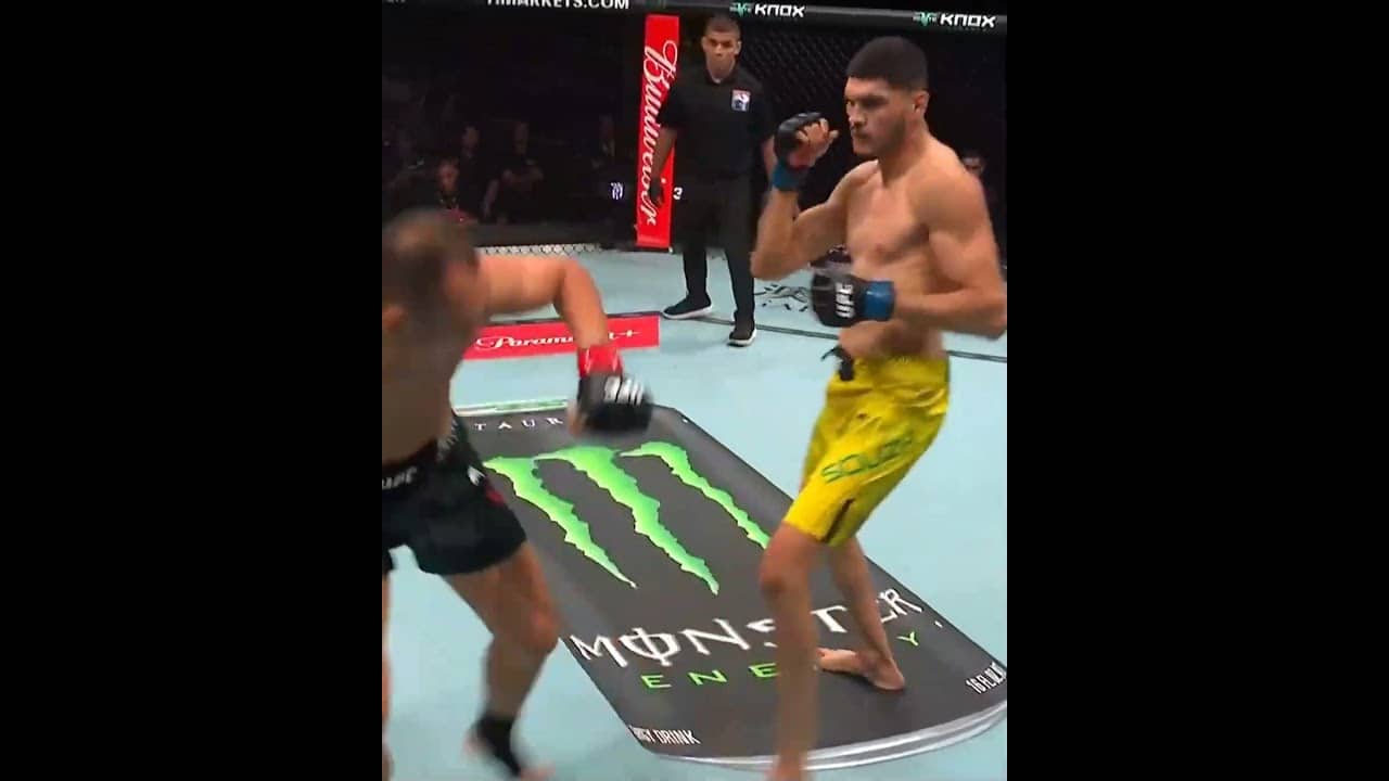 That right stung him! #ufcmacau