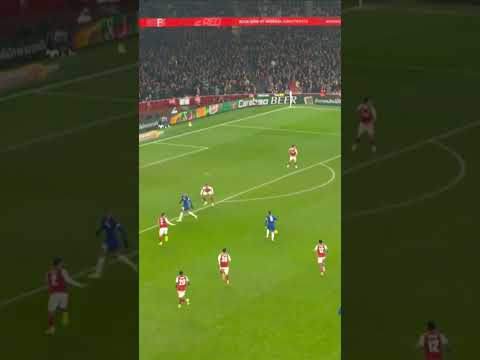 THE FLYING GOALKEEPER!