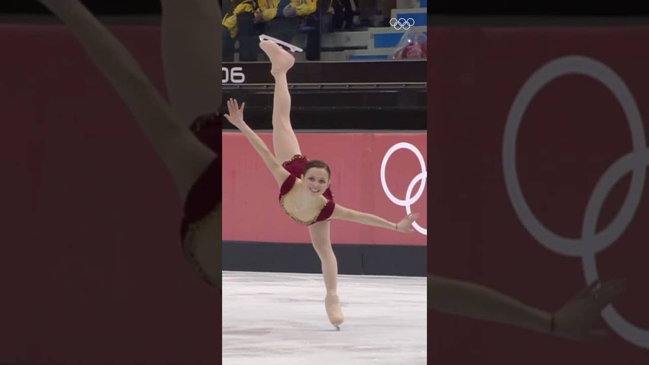 Sasha Cohen’s mesmerising spiral sequence from Turin 2006! #Olympics #WinterOlympics #FigureSkating