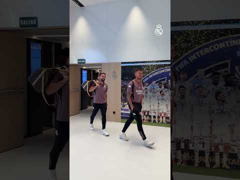 We're here! 👋 #RealMadridAlavés #RealMadrid
