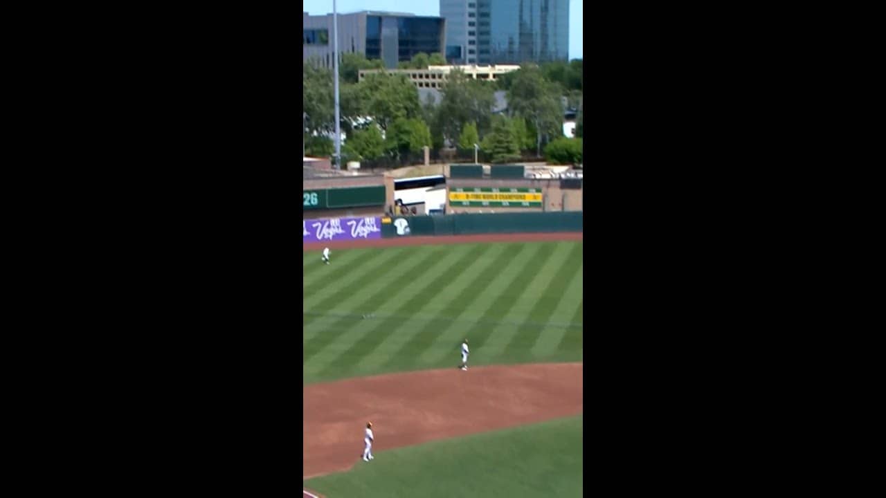 Derek Hill & Miguel Vargas go yard in the second! 👏 #homerun #MLB #highlights