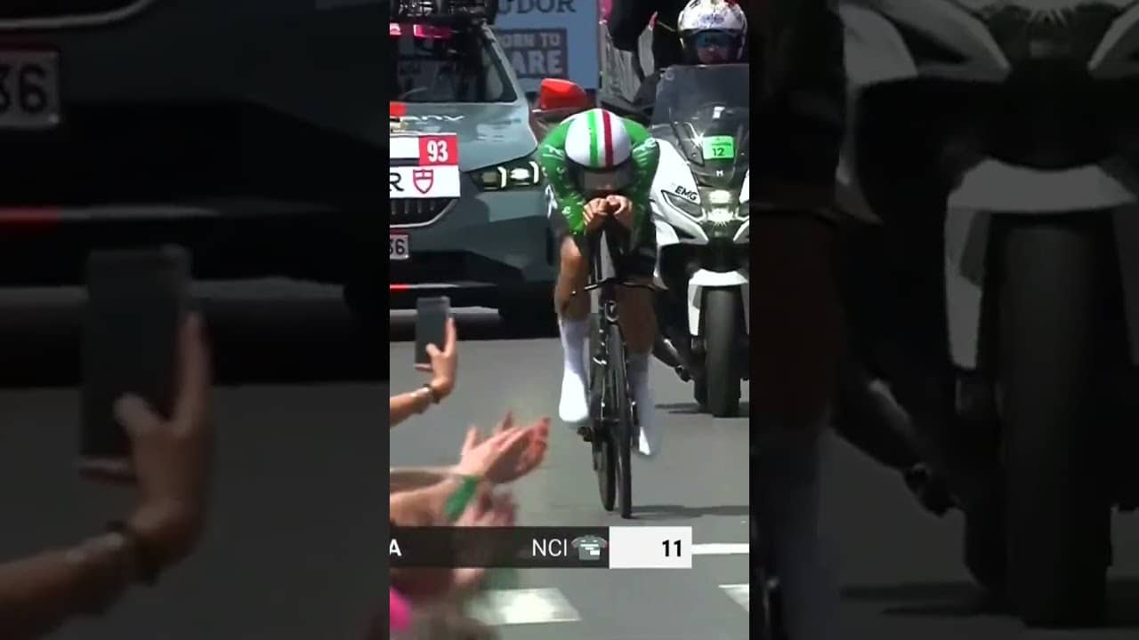 Il Tricolore takes off! 🇮🇹✈️ Filippo Ganna gets his TT effort underway in the Giro 💪
