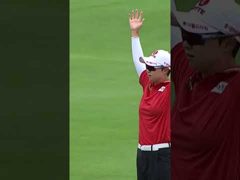 KIM HYO-JOO with an EAGLE 🦅