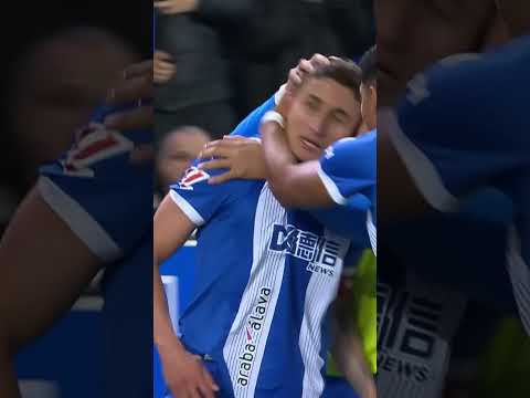 TenagliaZO!! ⚽️✌️#AlavésRealSociedad #laligahighlights #GoazenGlorioso