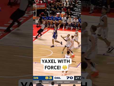 Yaxel Lendeborg has a meeting with the rim! 😤