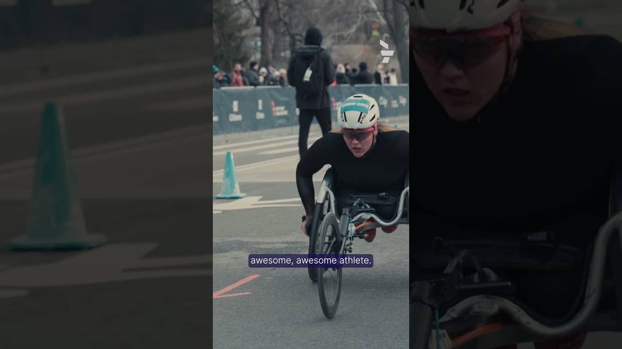 Eden Rainbow-Cooper wins her first #UnitedNYCHalf with largest margin of victory in event history