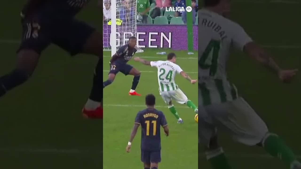 Cuando Aitor RUIBAL le metió este GOLAZO a Courtois 🤯⚽ #shorts #realbetis