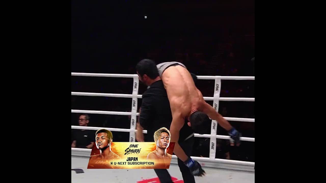 SPINNING BACK ELBOW 🌪️😱 Avazbek Kholmirzaev dethrones Yuya Wakamatsu with a highlight-reel KO!