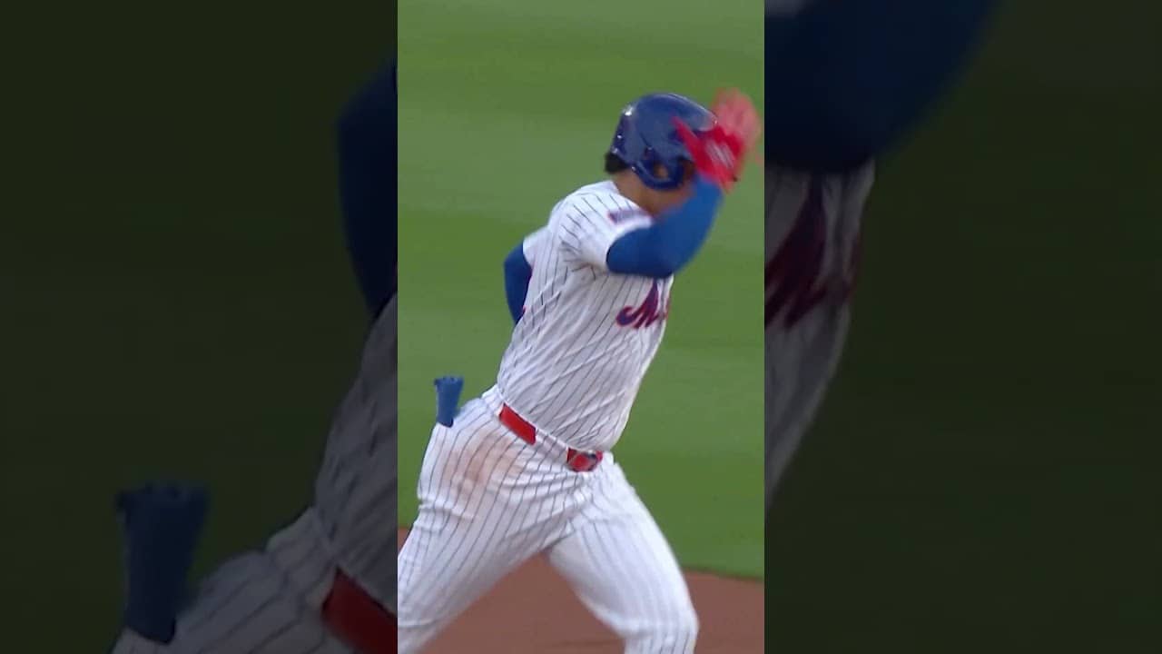 Juan Soto homers for the second night in a row 👏 #mlb #baseball #nymets #sports #highlights