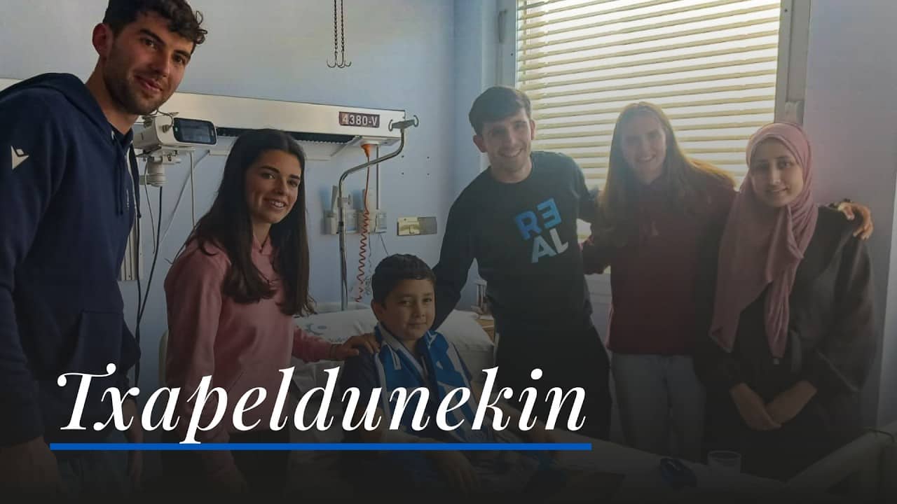 VISITA AL HOSPITAL | Los verdaderos campeones | Real Sociedad