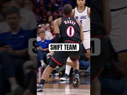 Maxey got shifty for this bucket