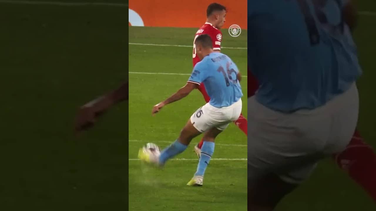 🔥 Rodri on the weak foot! 🚀 #football #goals #mancity #premierleague #shorts #shortsfeed #rodri
