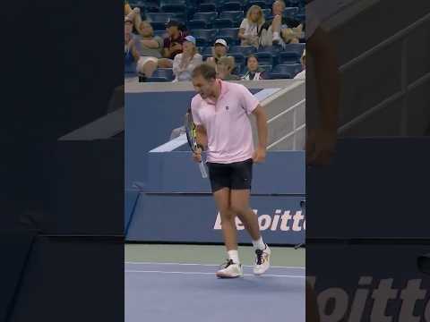 TERRIFIC Tracy backhand! 💥