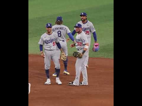 KIKÉ, DO YOU LOVE ME? #WORLDSERIES