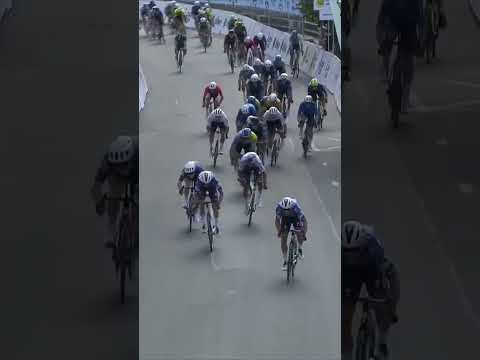 Take-off for Luke Lamperti 🚀 The American flies to the first stage of the Czech Tour.