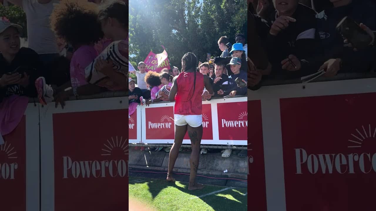 SHA'CARRI RICHARDSON GREETS FANS AT 2026 STAWELL GIFT