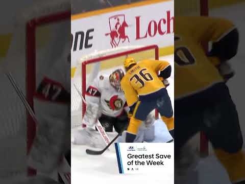 Reimer extends for incredible desperation toe save ⛸️