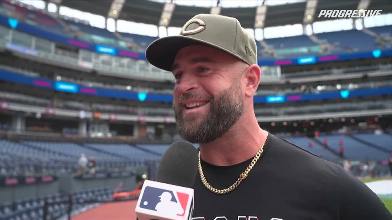 Mike Napoli talks 2016 and José Ramírez