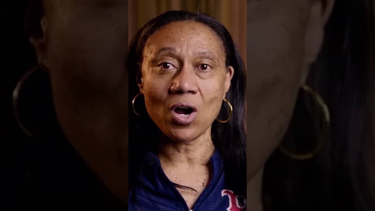 Mookie Betts’ mom is a real one for this 🥹