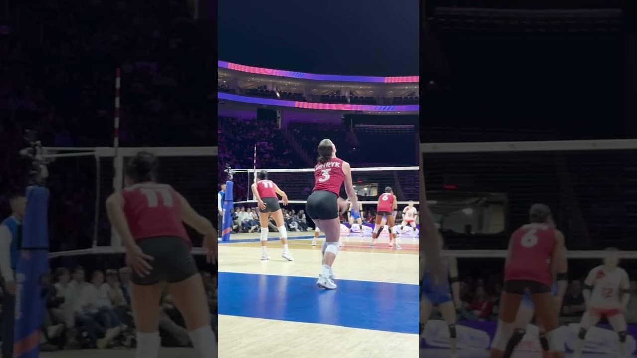 You have NEVER seen this dominance in one play! 🥶 #volleyballworld #vanryk #canada #vnl26