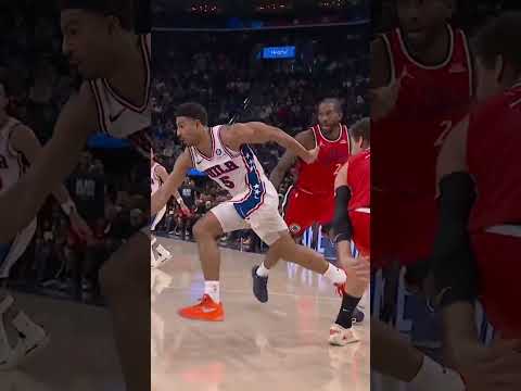 The 76ers’ reaction to Quentin Grimes poster 🤣