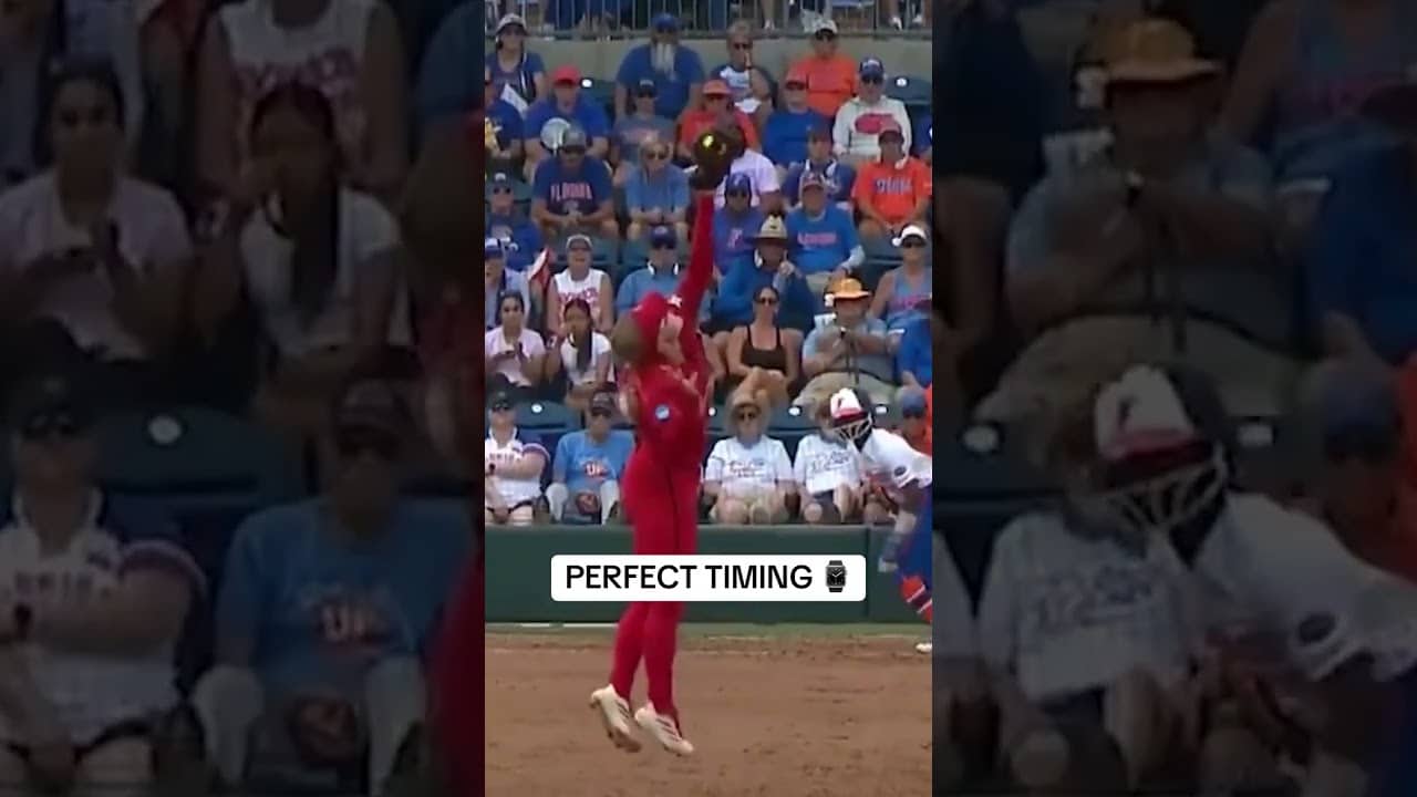 What a catch from Texas Tech shortstop Taylor Pannell 😤