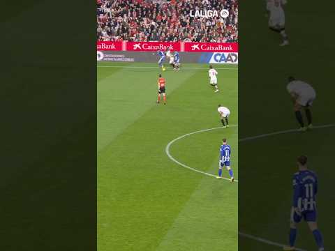 😳 Sow vs. 🌍🔥#SevillaAlavés #laligahighlights