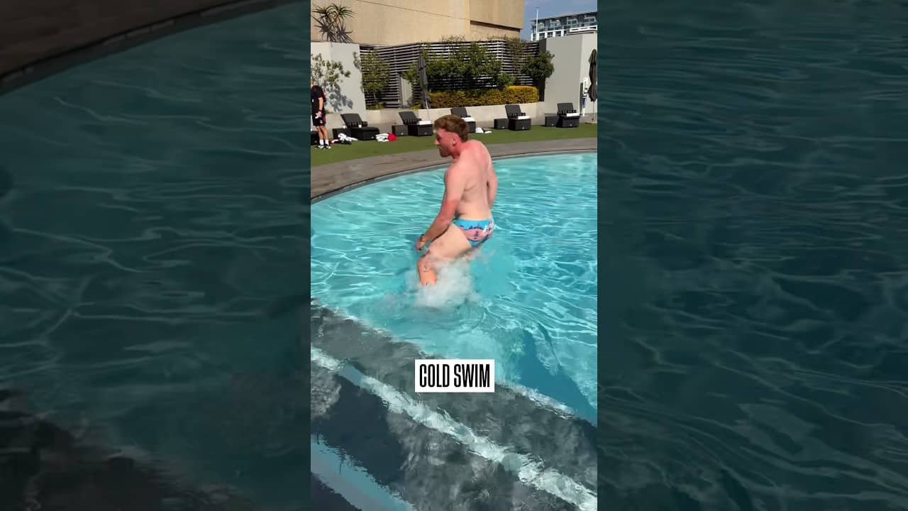 How do players recover after an 11 hour flight? ✈️