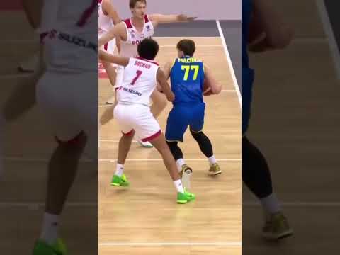 The moment you think he’s out of the play… boom 💥💥💥 #Eurobasket