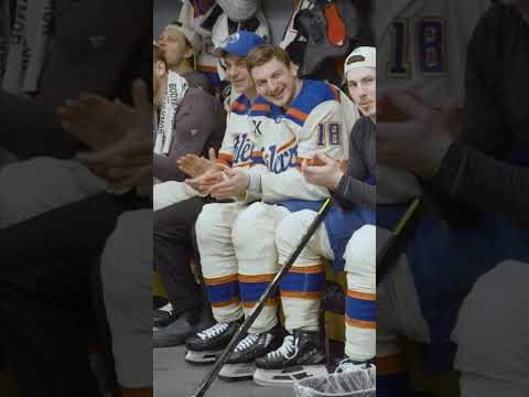 Richard Nurse Fires Up The Team!