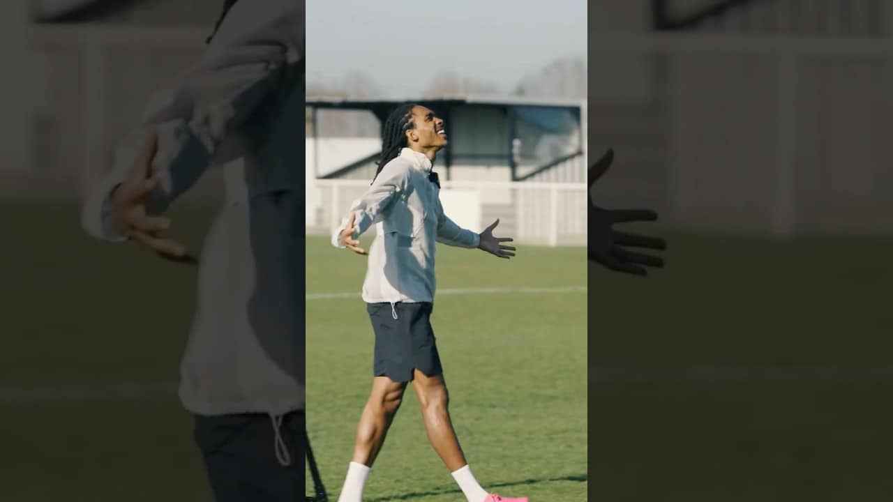 Djed Spence is TOO COLD 🥶 #djedspence #england #worldcup #shorts