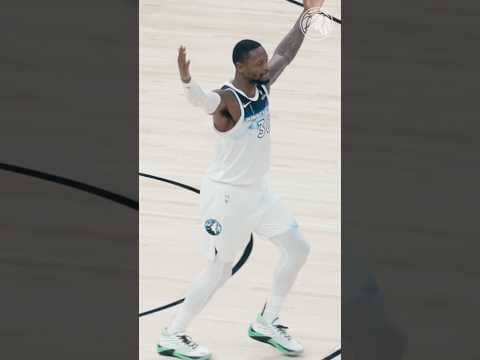 OTD last year: Julius called game. 😤