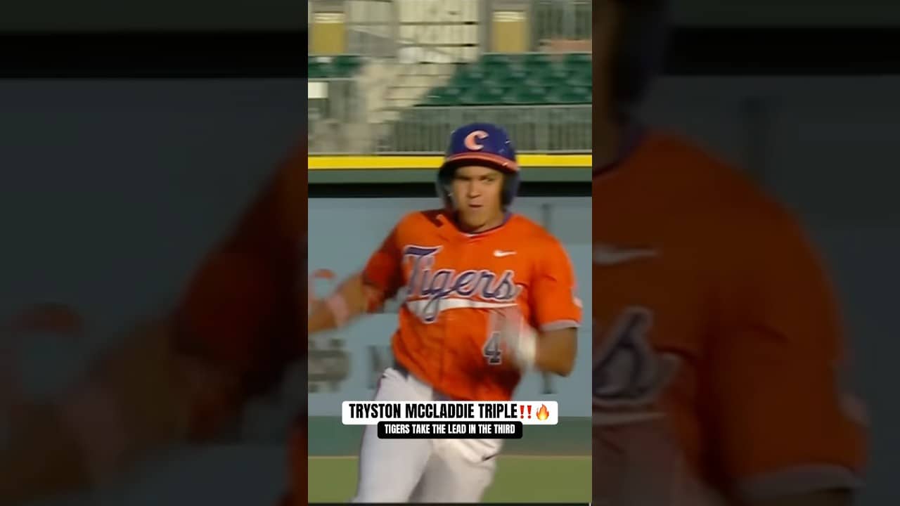 Find the gap ➡️ take the lead #clemson #clemsontigers #collegebaseball #ncaabaseball #baseball