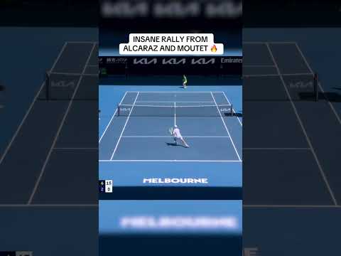 An astonishing 14-shot rally between Carlos Alcaraz and Corentin Moutet 👏