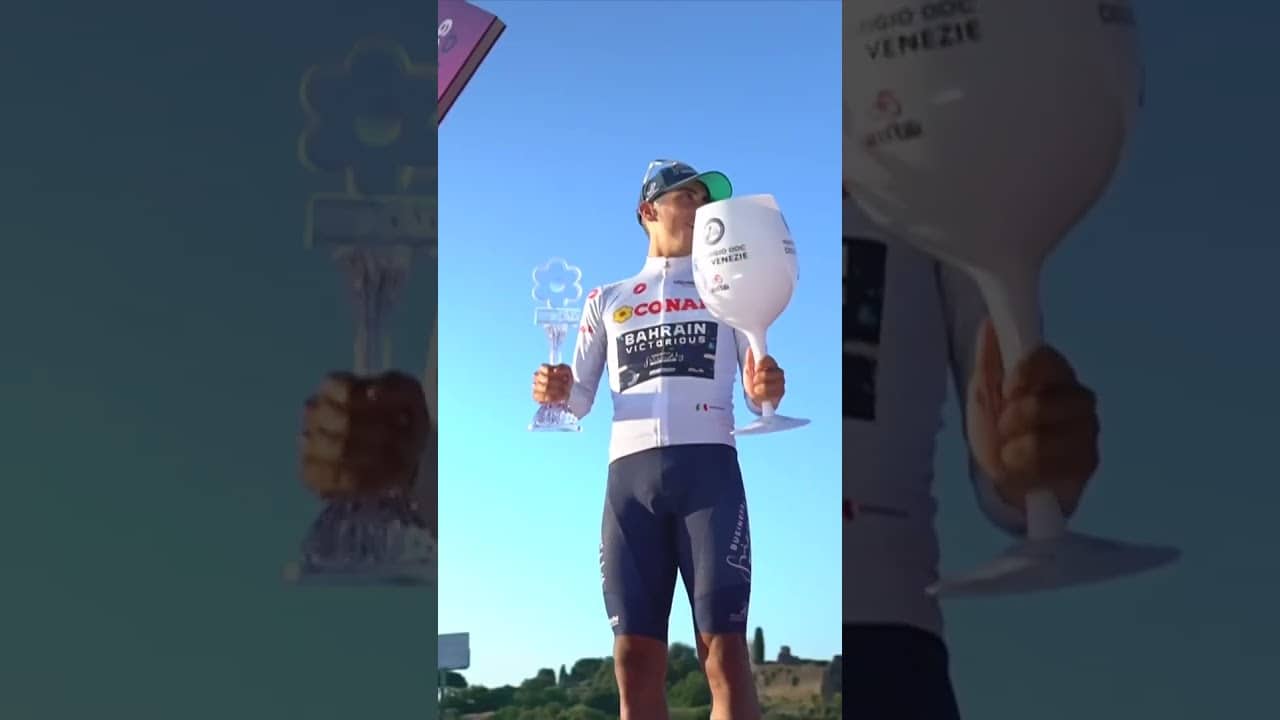 Vamo, Afonso Eulalio! 🤩 The charismatic Portuguese man has won the white jersey at this Giro  🙌