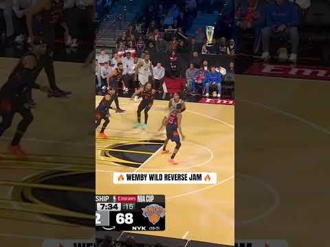 🏆 Wemby throws down the reverse lob 🏆