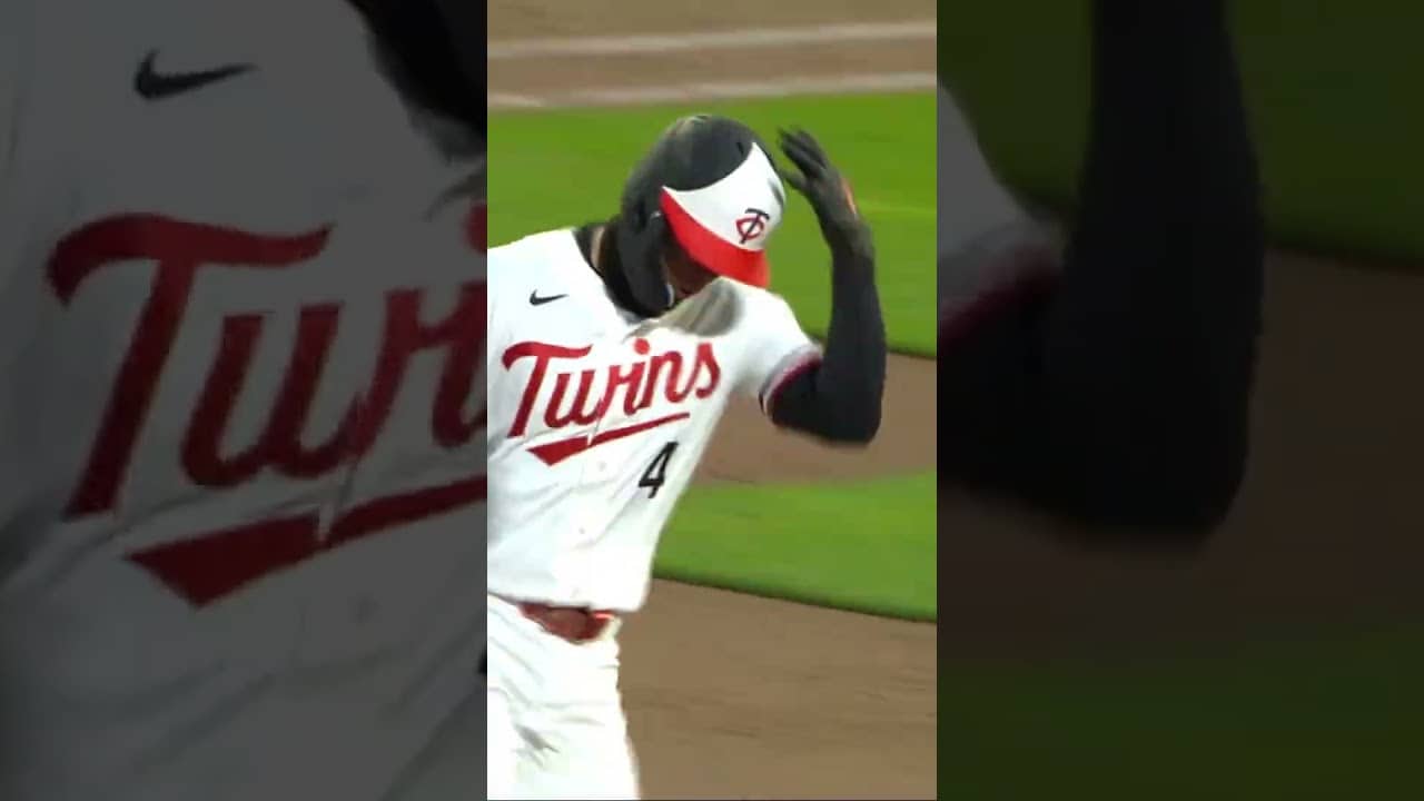 FIRST CAREER GRAND SLAM FOR TRISTAN GRAY!!