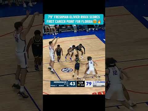 Rioux is the tallest player in college basketball history 😳