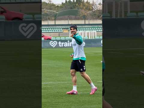 IMPOSIBLE no QUERER a EZ ABDE 🇲🇦😄 #realbetis #shorts